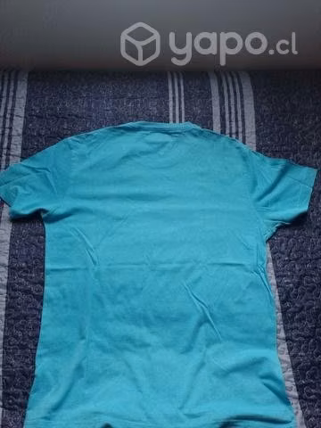 Polera Tommy celeste talla M