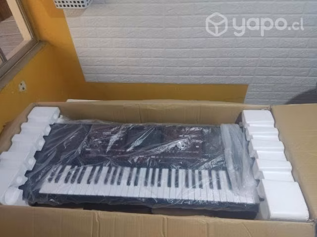 Korg pa 700 - Imagen 4