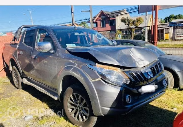 Espejo lh Mitsubishi New L200 2.4