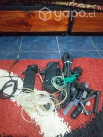 Acuario con todos sus accesorios - Imagen 4
