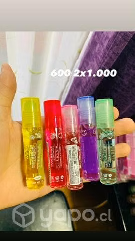 Productos de belleza variados - Imagen 3