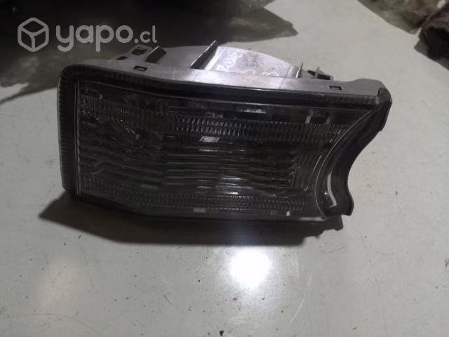 Neblinero delantero derecho Toyota 4 Runner