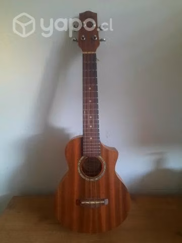 Ukelele Ibañez