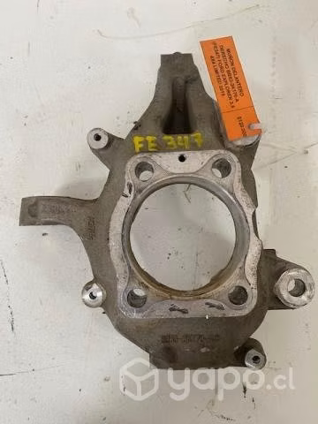 Munon delantero derecho BB53-3K170-A (FE347) Ford