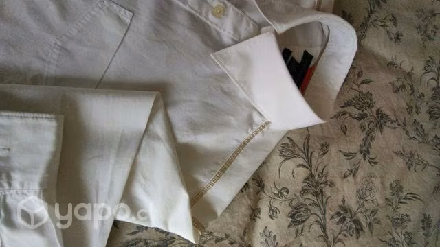 Camisa marca TOMMY HILFIGER