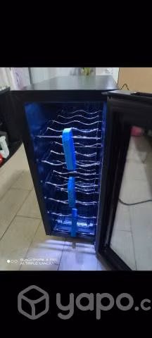Cava de Vinos 12 Botellas