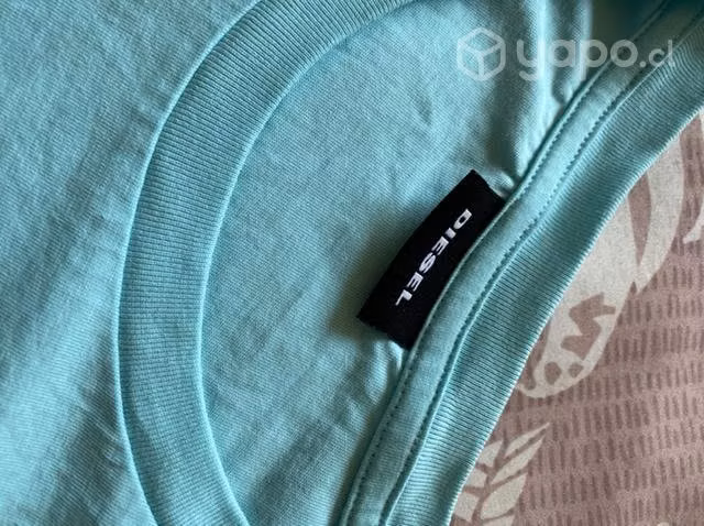 Polera diesel talla XL slim - Imagen 4