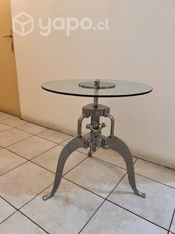Mesa de metal y vidrio diseño