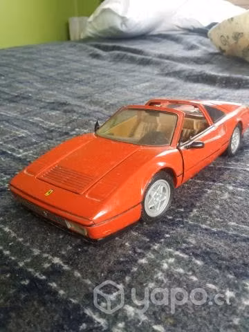 Ferrari Descapotable de Colección