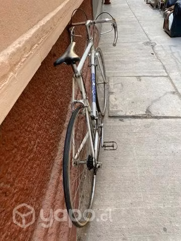 Bicicleta italiana Aprilia Rutera aro 28 - Imagen 5