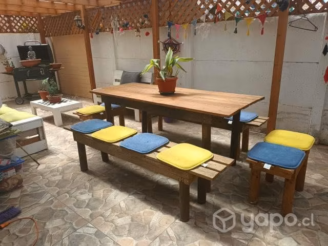 Comedor de terraza o quincho