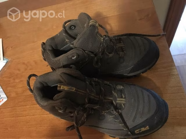 Zapatos de niño talla 29