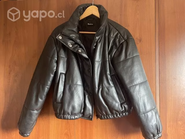 Chaqueta Puffer Negra (1 solo uso)