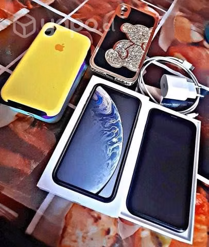 iPhone XR