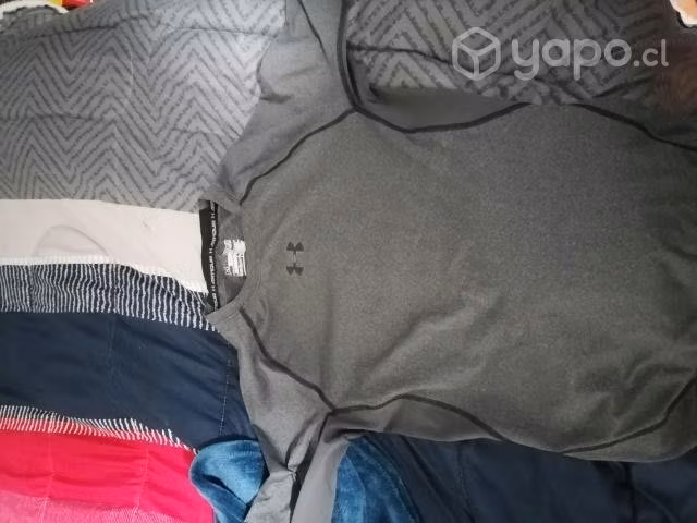 Polera original under armour