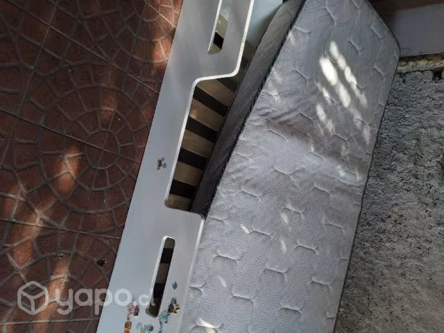 Cama de transición casi nueva - Imagen 2