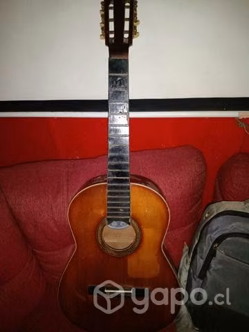 Guitarra tizona con detalles