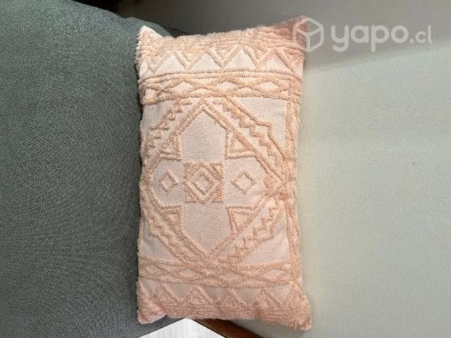 Cojín para cama o sillón