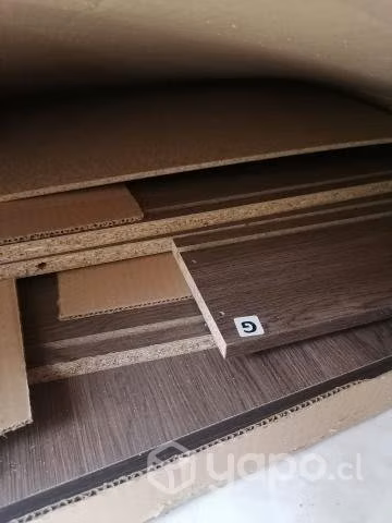 Mesa de centro con cajonera