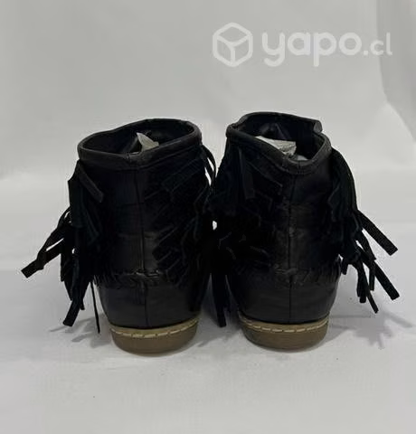 Botín Tachas Plano Marca Opposite N*38 Negro - Imagen 4
