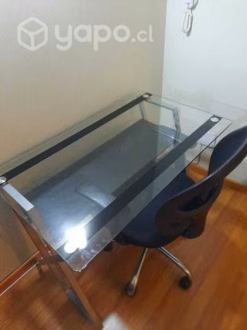 escritorio vidrio 60x100 cms + silla