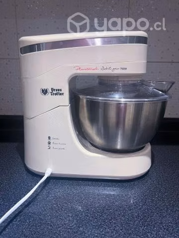 Batidora Ursus Trotter nueva
