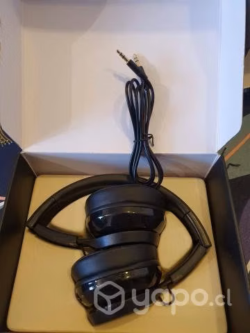 Audífonos Bluetooth Dylan usado - Imagen 6