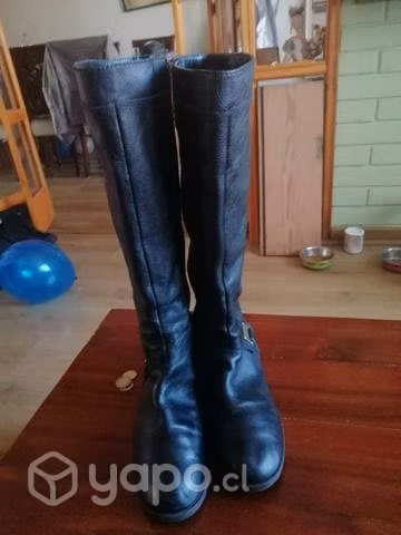 Botas cuero talla 39