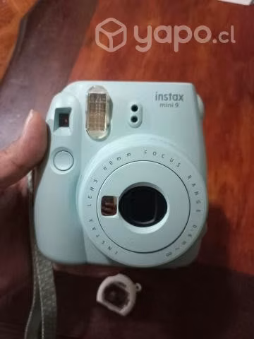 Camara instax mini 9 usada dos veces