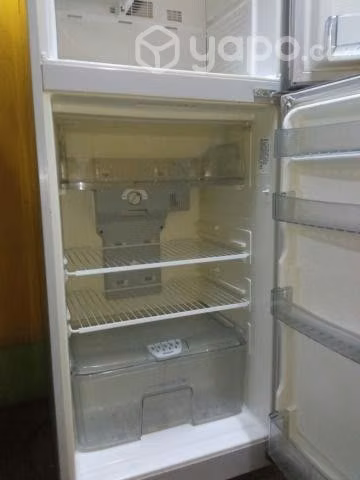 Refrigerador madesa