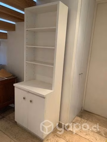 Librero blanco