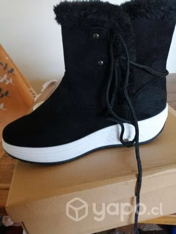 Botas