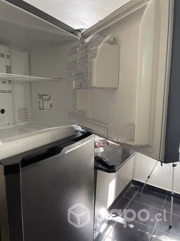 REFRIGERADOR MABE 250 Ltrs, 8 meses de uso.