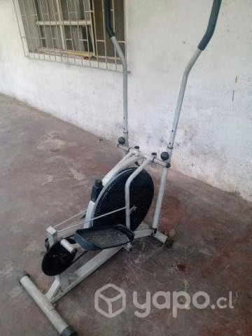 Bicicleta Elíptica funcionando - Imagen 2