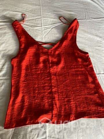 Polera roja . Basament . Talla s - Imagen 3