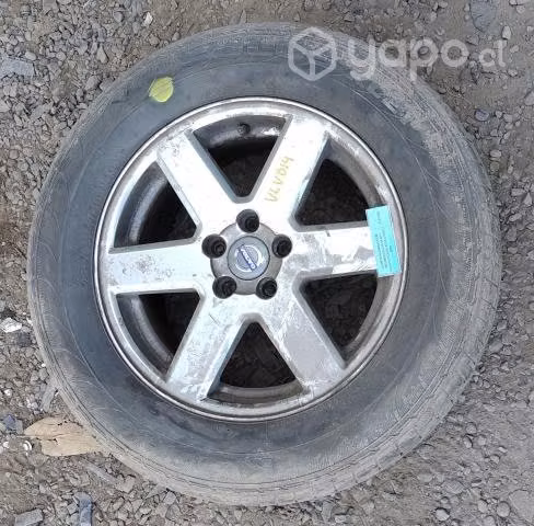 Llanta Aluminio Con Neumático 235 65 R17 (VLV014)