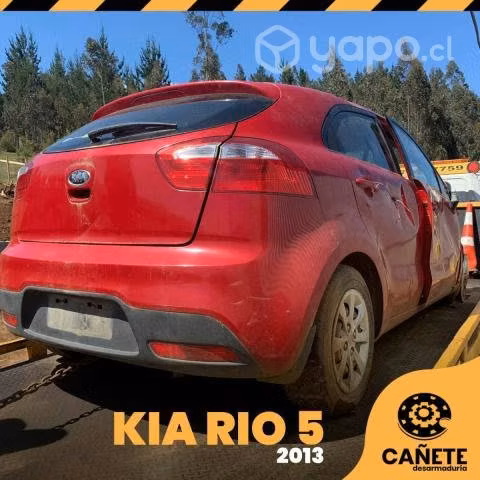Múltiple de escape Kia Rio 5 2013