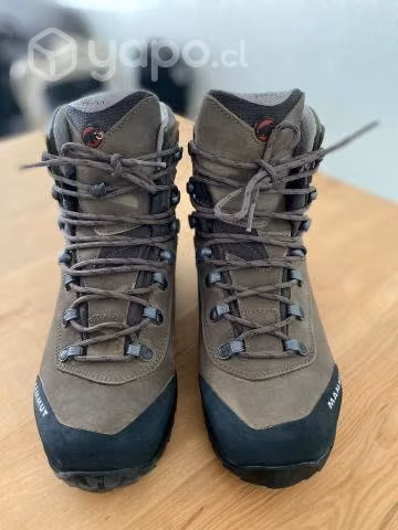 Zapato de Trekking Mammut (Solo 2 usos)- Talla 39