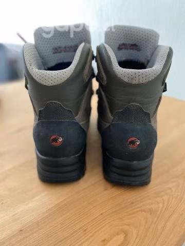 Zapato de Trekking Mammut (Solo 2 usos)- Talla 39