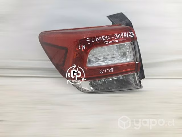 Foco trasero lh Subaru Impreza 2017
