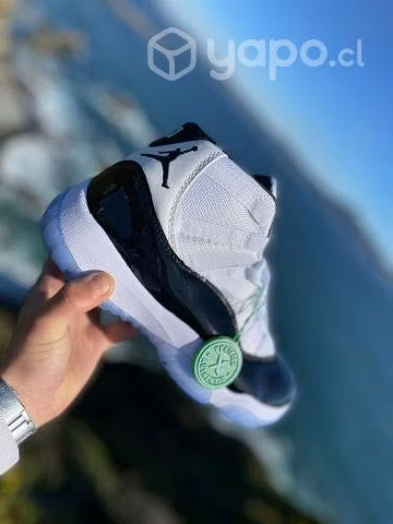 Jordan Retro 11 "CONCORD" 40 y 43 - Imagen 3