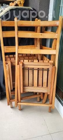 Sillas plegables de madera
