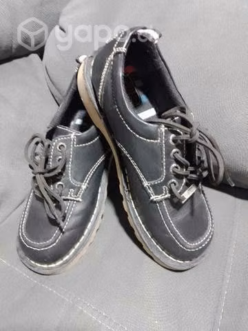Zapatos de colegio