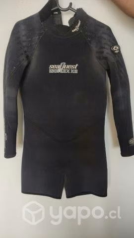 Traje de buceo