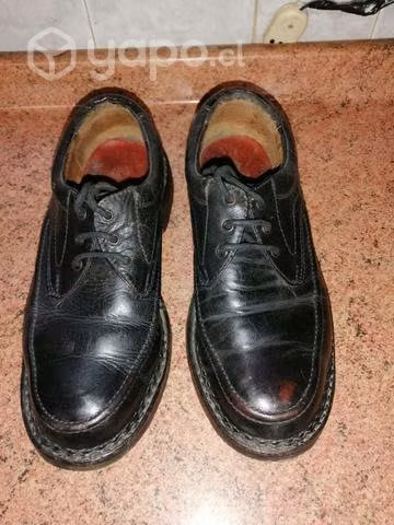 Zapatos cuero