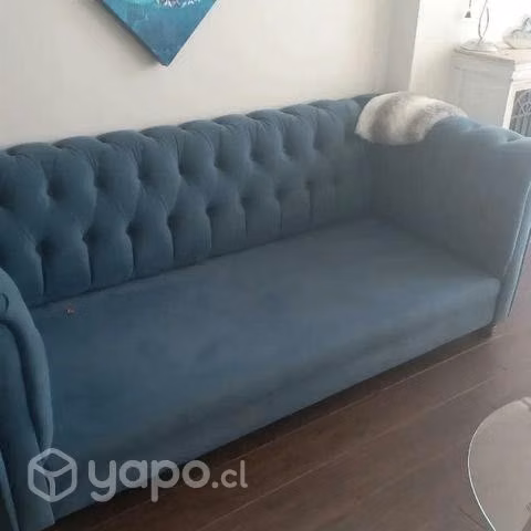 sillón capitone color azul.petrolep 1.90