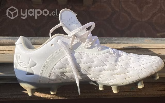 Zapatos de futbol under armour