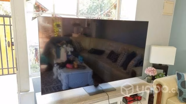 Smart TV Samsung QLED Q80B - Imagen 2