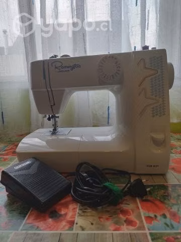 Máquina de coser Remington modelo FSB R21