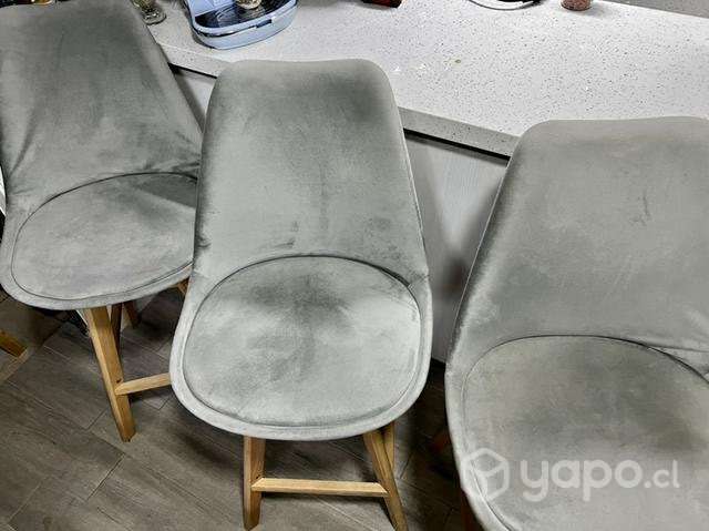 3 sillas tipo taburete color gris - Imagen 3